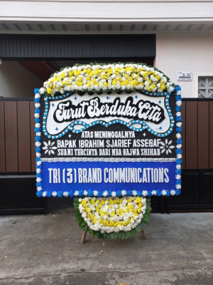 Papan Bunga Duka di Bojot